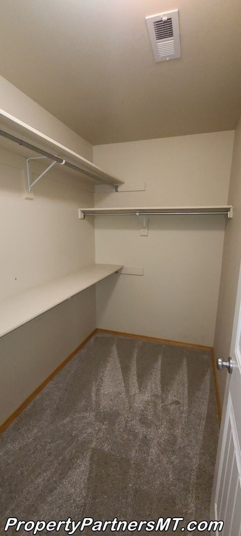 Building Photo - Very Nice 3 Bed 2.5 Bath Town house in River Rock Subdivision!