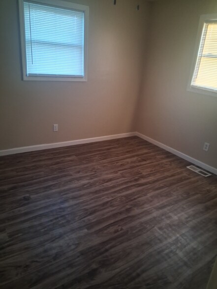 Building Photo - 2209 Kelly St