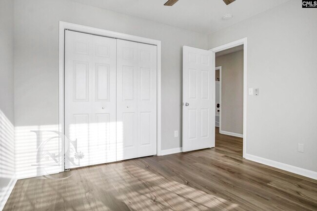 Building Photo - 513 Lanesborough Dr