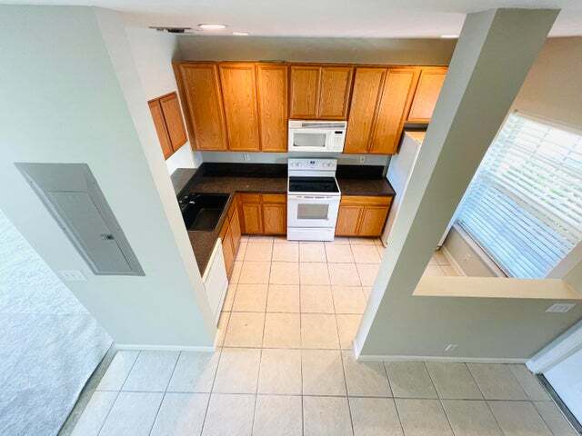 Building Photo - 5084 Palmbrooke Cir