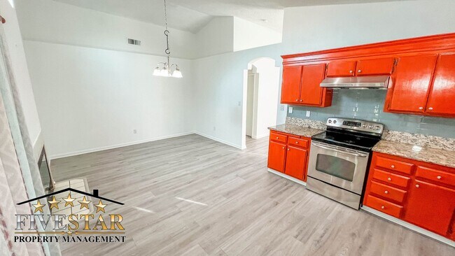 Building Photo - House for Rent on 4605 Mt. Vernon Avenue