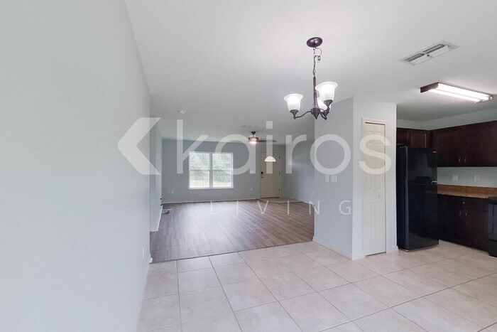 Building Photo - 14584 SW 75th Cir