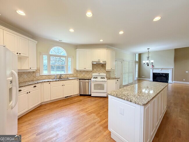 Building Photo - 3753 Baccurate Way