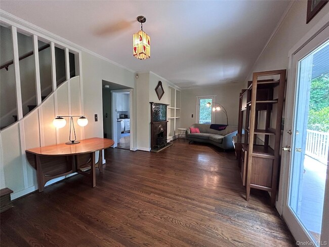 Building Photo - 207 Prospect Ave