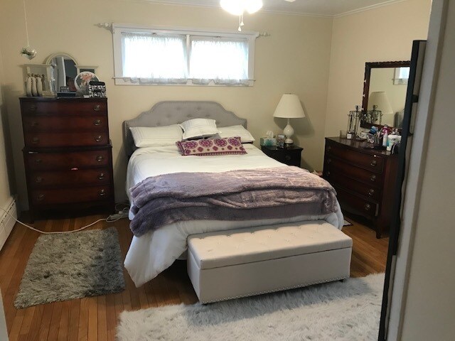 Building Photo - 146 Lake George Ave