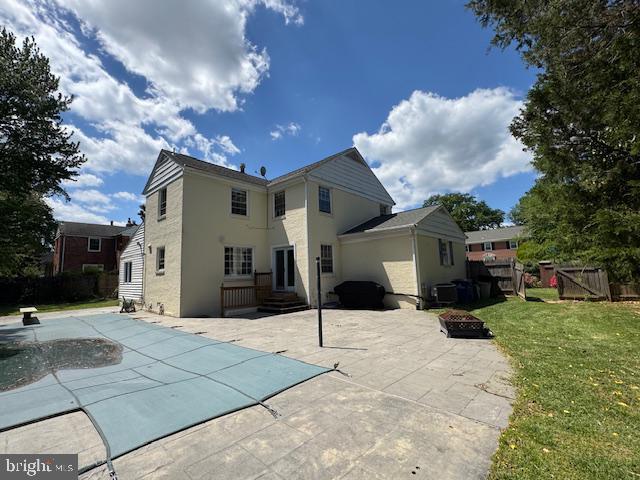 Building Photo - 5600 Beam Ct