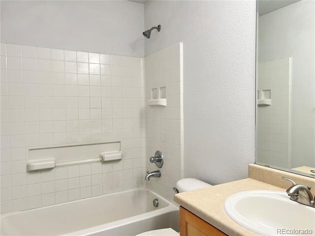 Building Photo - 19480 E Idaho Ave