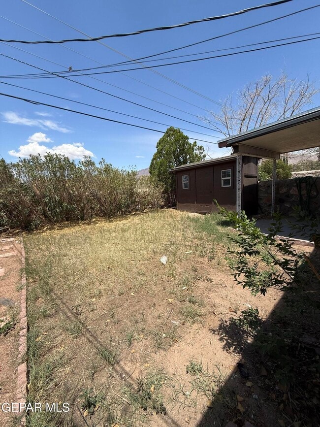 Building Photo - 6828 Escondido Dr