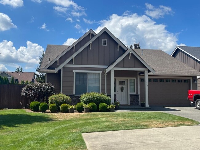 Primary Photo - Must see 3 Bedroom 2 Bath Home for Rent, 5...