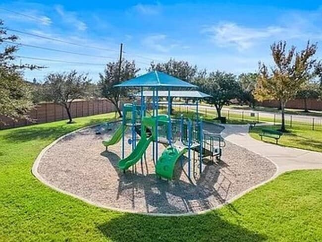 Building Photo - 7018 Highland Cypress Trl