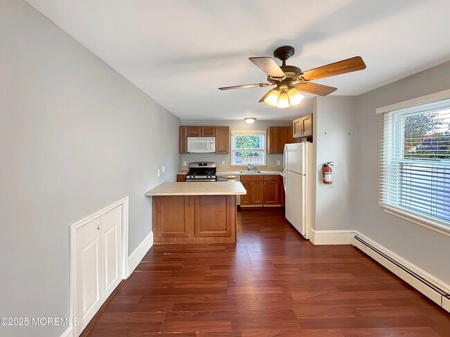 Building Photo - 33 Prospect Ave