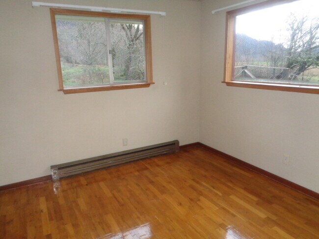 Building Photo - Breath of Fresh Air