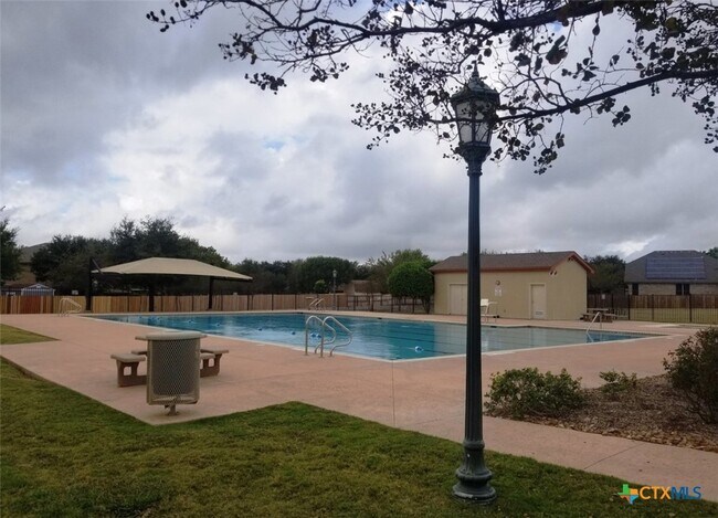 Building Photo - 145 Kipper Ave