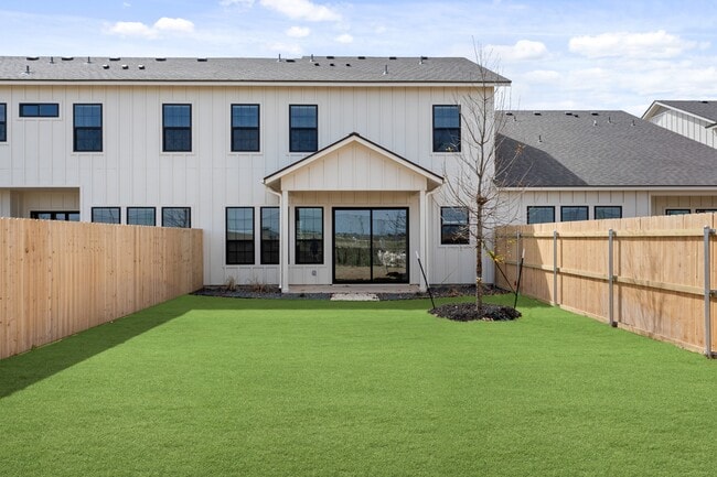 Building Photo - 6710 Abode Ave