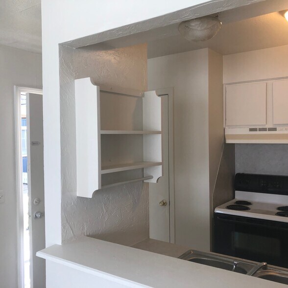 Kitchen - 1701 NW 29th St