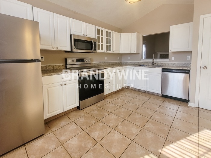 Building Photo - 460 Polk Manor Dr