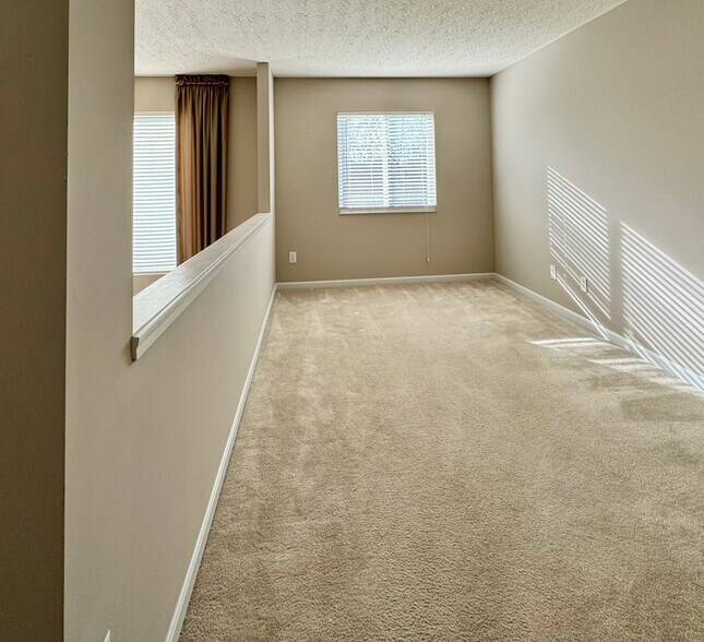 2nd Floor Loft - 6549 Twin Lakes Dr