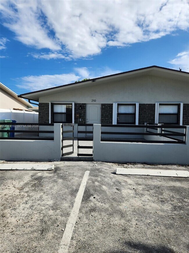 Building Photo - 210 NW 57th St