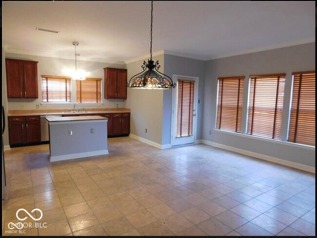 Building Photo - 13203 United Dr