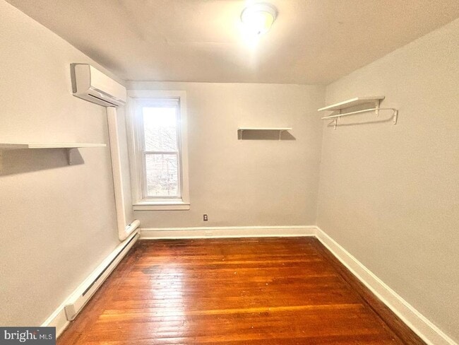 Building Photo - 1736 N 59th St