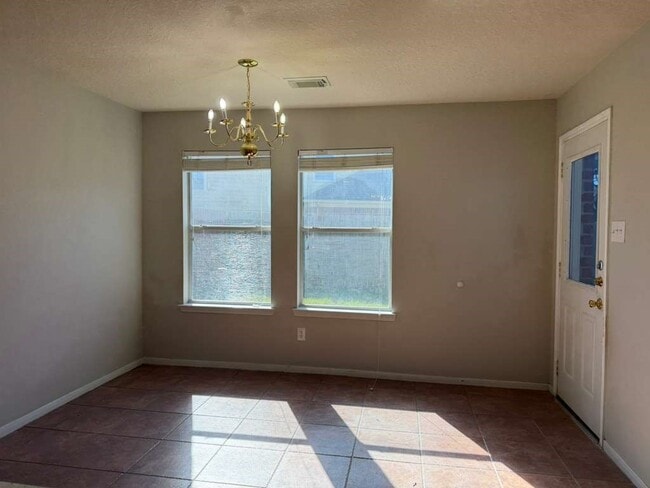 Building Photo - 23831 Shaw Perry Ln