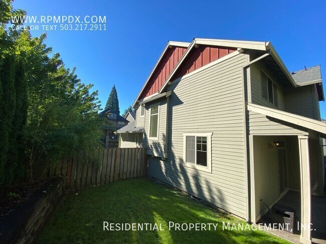 Building Photo - 9219 NW Harvest Hill Dr