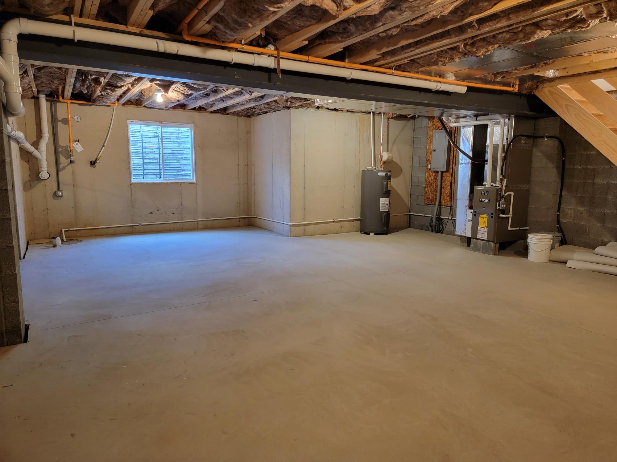 Building Photo - 438 Masonic Dr