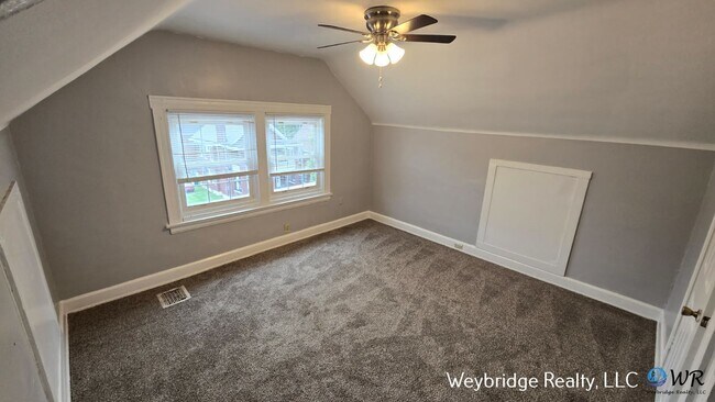 Building Photo - 3209 Gilbert Ave