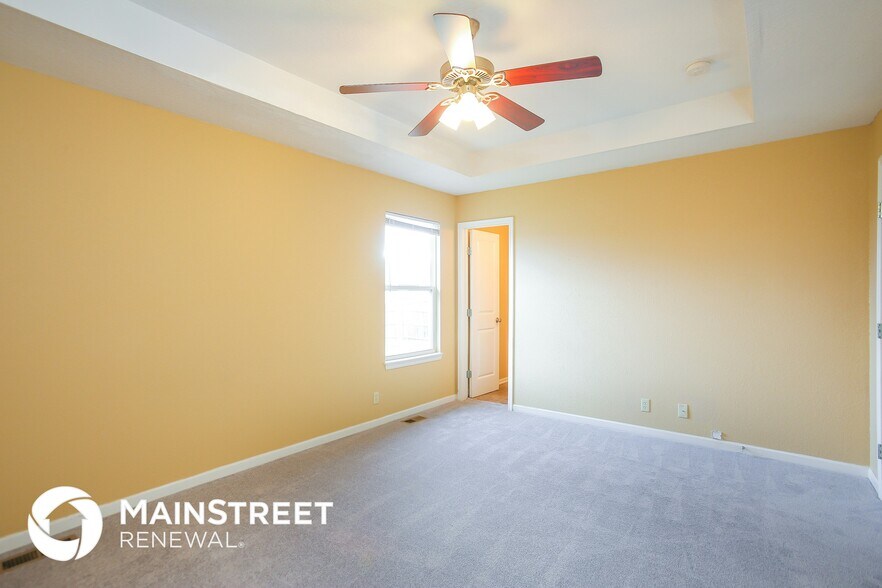 Building Photo - 1507 NW High View Dr