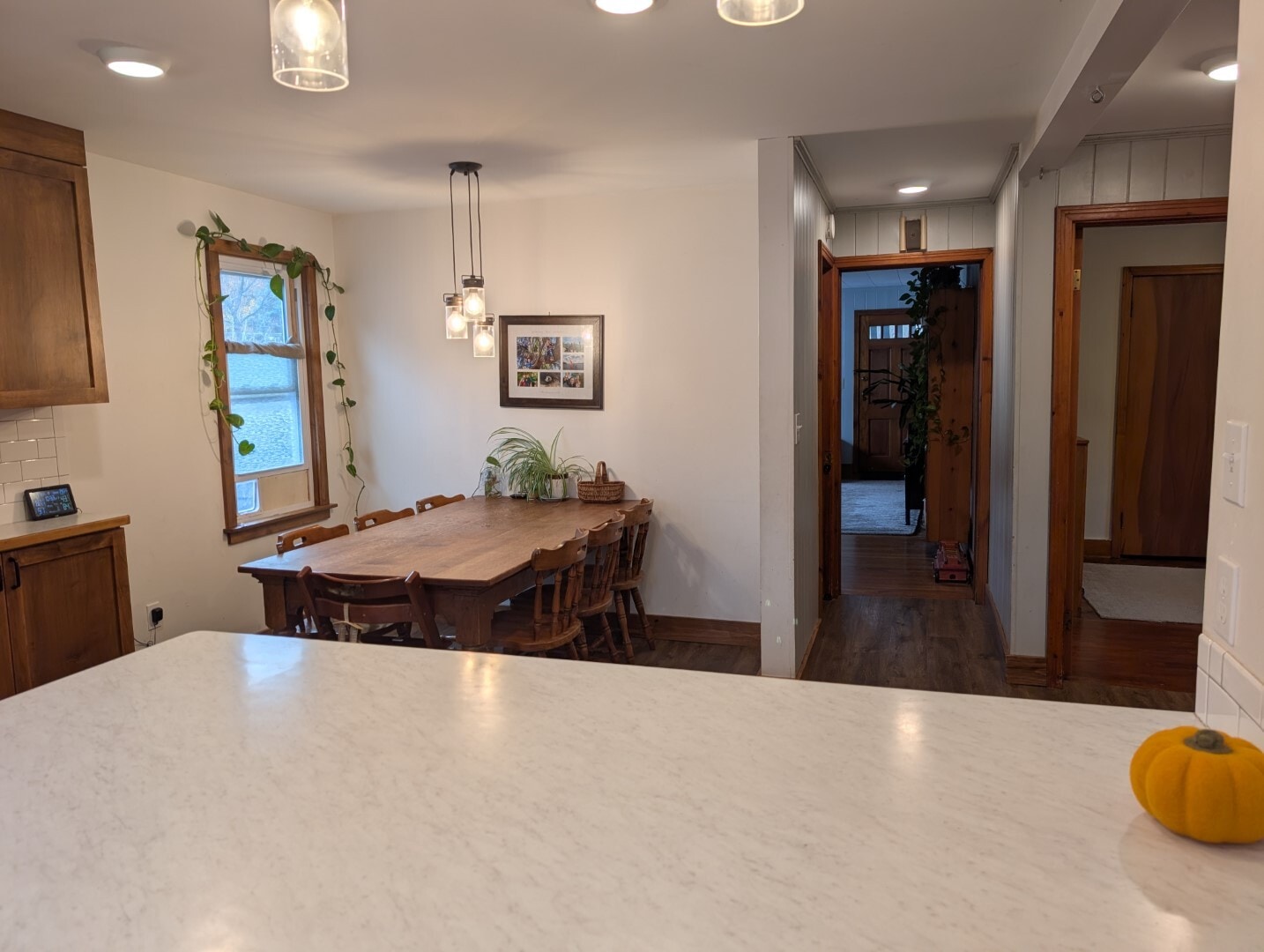 Dinning - 312 Wood St