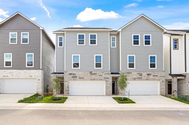 Primary Photo - 21522 Sir Walter Ln