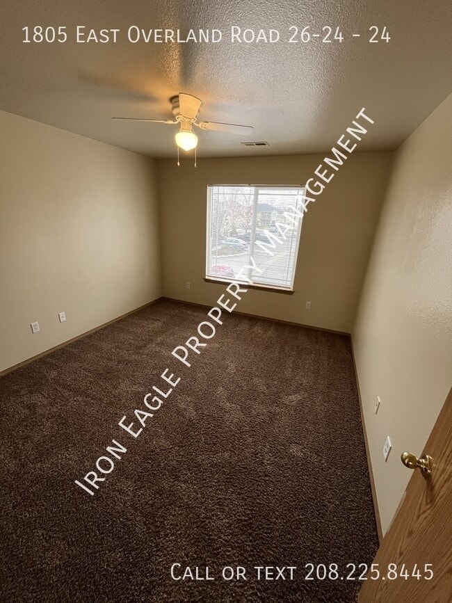 Building Photo - 1805 E Overland Rd