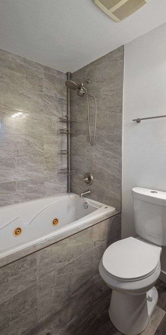 Building Photo - Beautiful 4 bedroom home in Tacoma