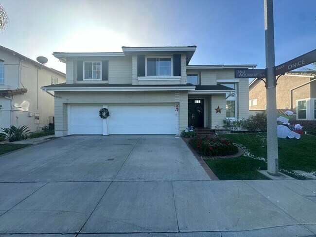 Building Photo - 2406 Calle Aquamarina