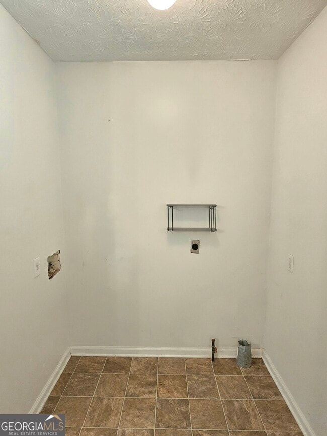 Building Photo - 321 Thomas Dorsey Dr