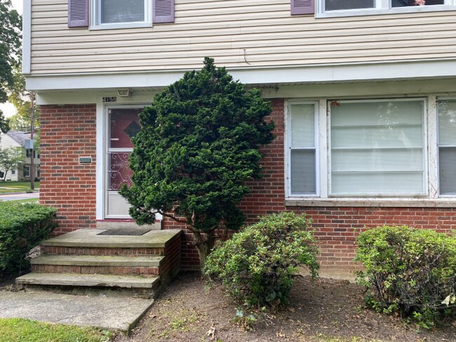 Primary Photo - 4158 Silsby Rd