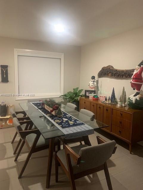 Building Photo - 1631 NE 114th St