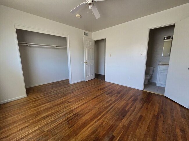 Building Photo - Newly available