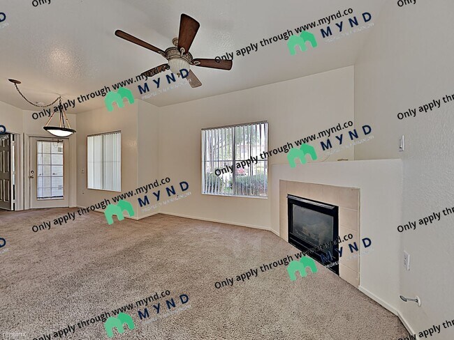 Building Photo - 3400 Cabana Dr