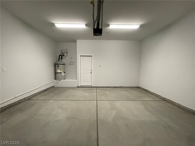 Building Photo - 10567 Ridge Glow Ave