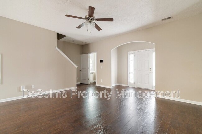 Building Photo - 5341 Tony Lama Ln