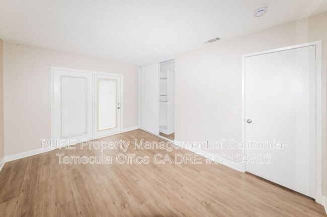 Building Photo - 209 Conifer Dr