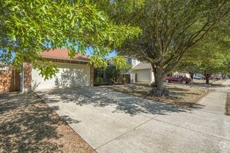 Building Photo - 7528 Cats-Eye Ln