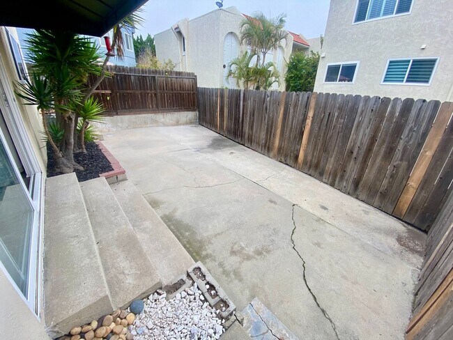 Building Photo - Rohrbach