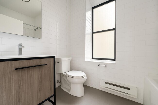 Building Photo - 611 W 137th St