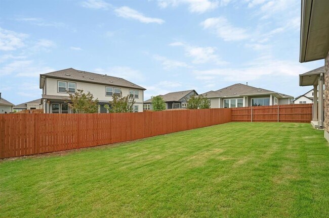 Building Photo - 701 Texas Sage Loop