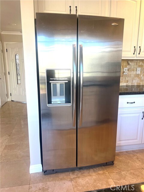 Building Photo - 5052 Hampton Ct