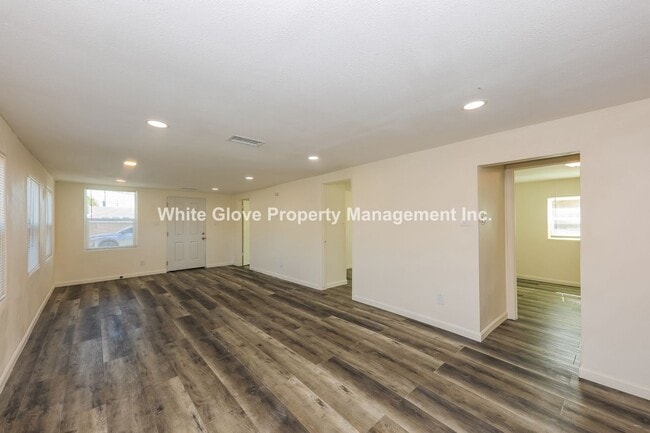 Building Photo - Great 3-Bedroom Buena Park Home with Central A/C and Spacious Layout