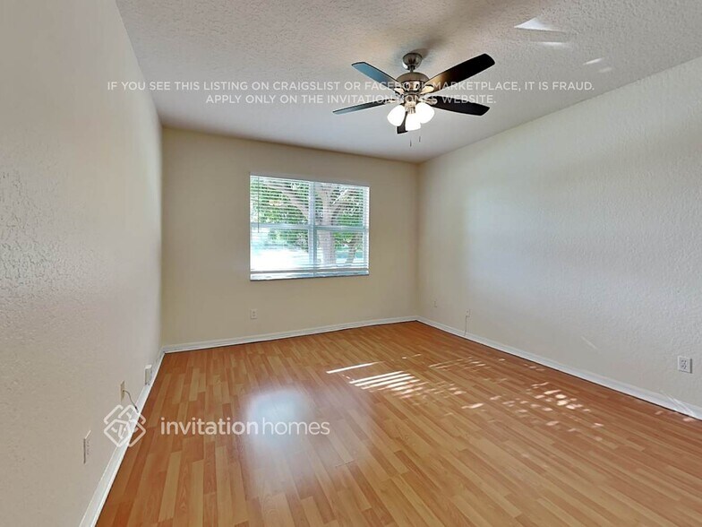 Building Photo - 817 Quartz Terrace