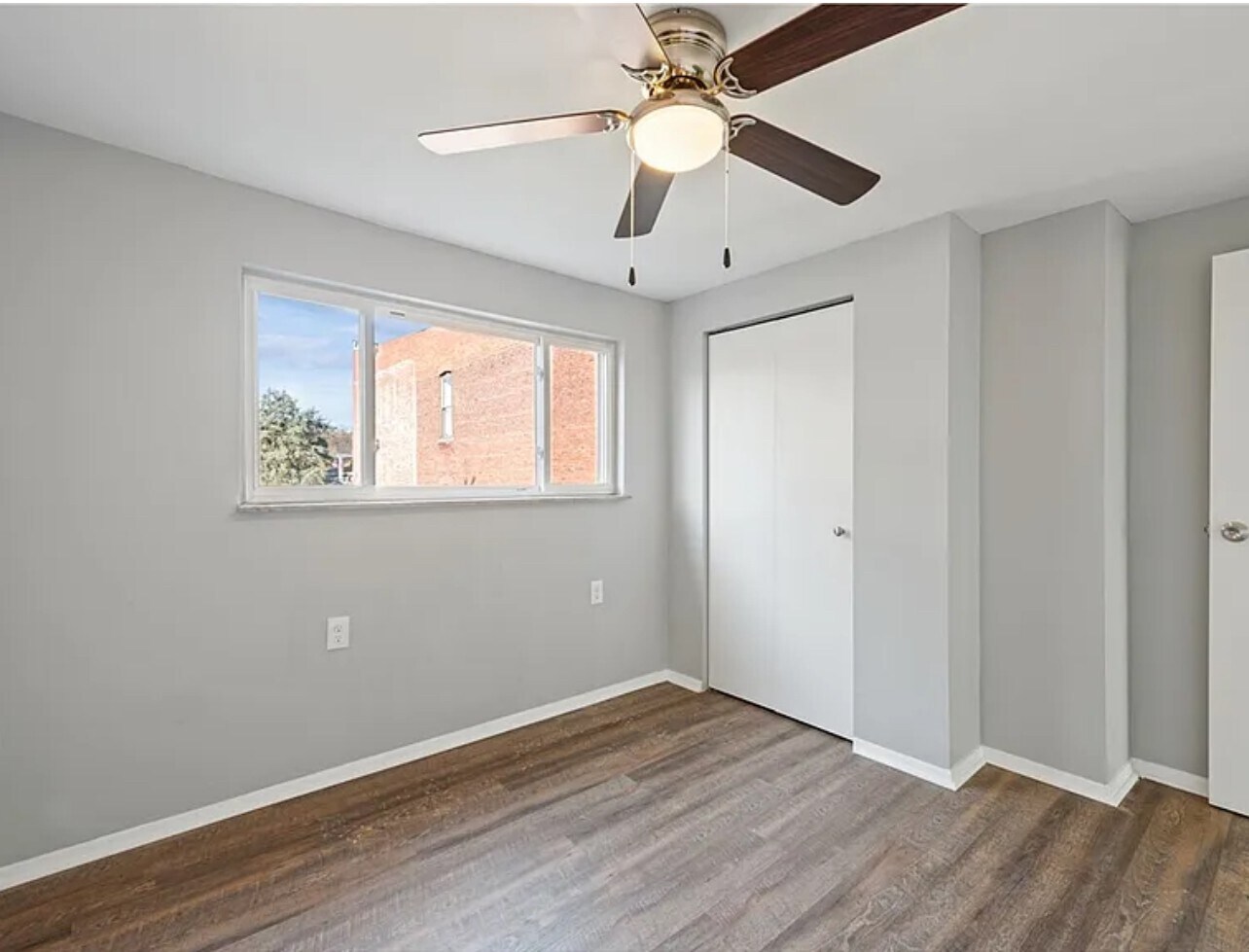 Building Photo - 815 Monongahela Ave